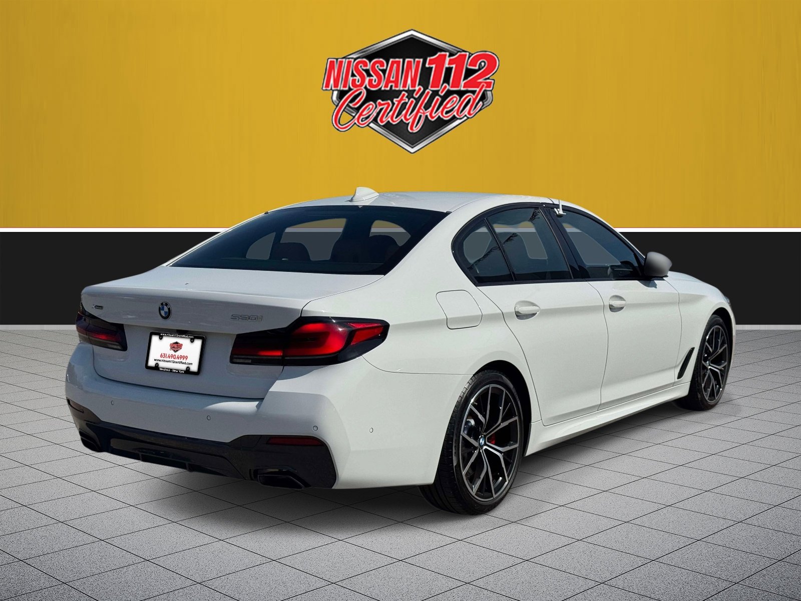 Used 2022 BMW 530i xDrive w/ M Sport Package AWD/4WD image 6