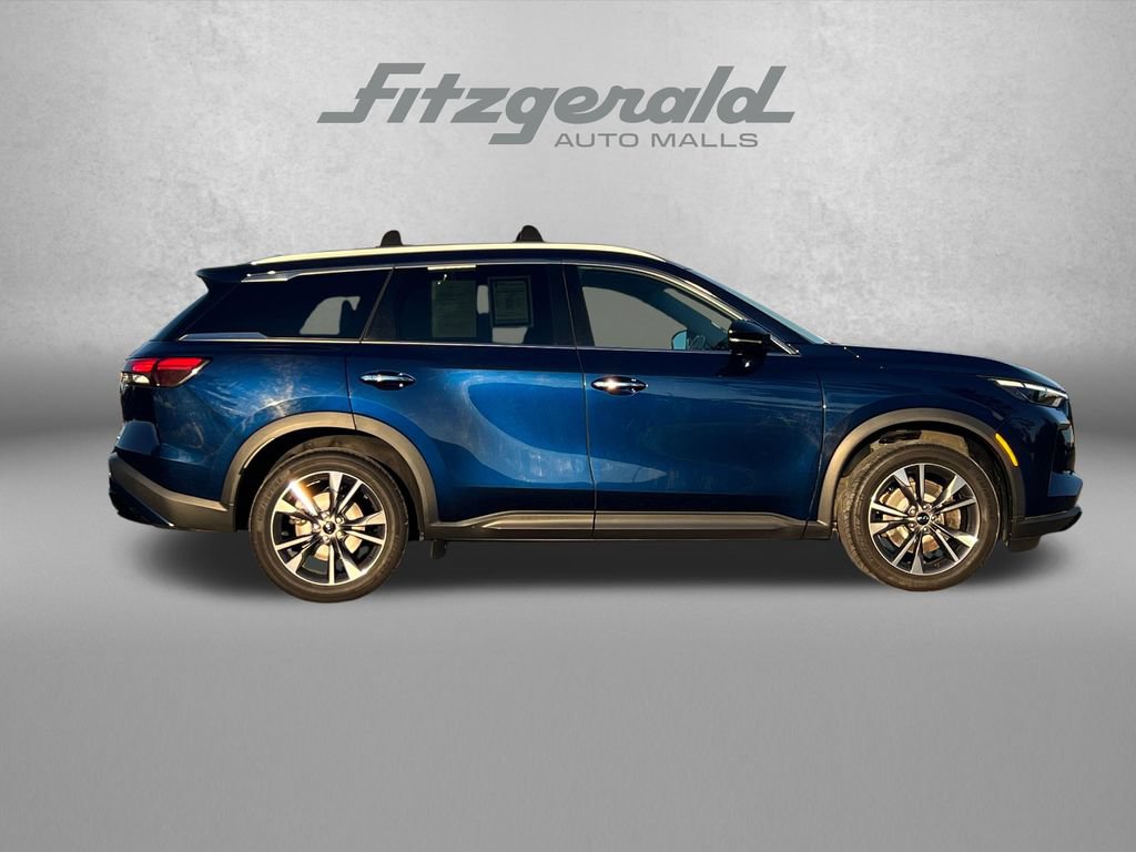 Used 2023 INFINITI QX60 Luxe AWD/4WD image 3