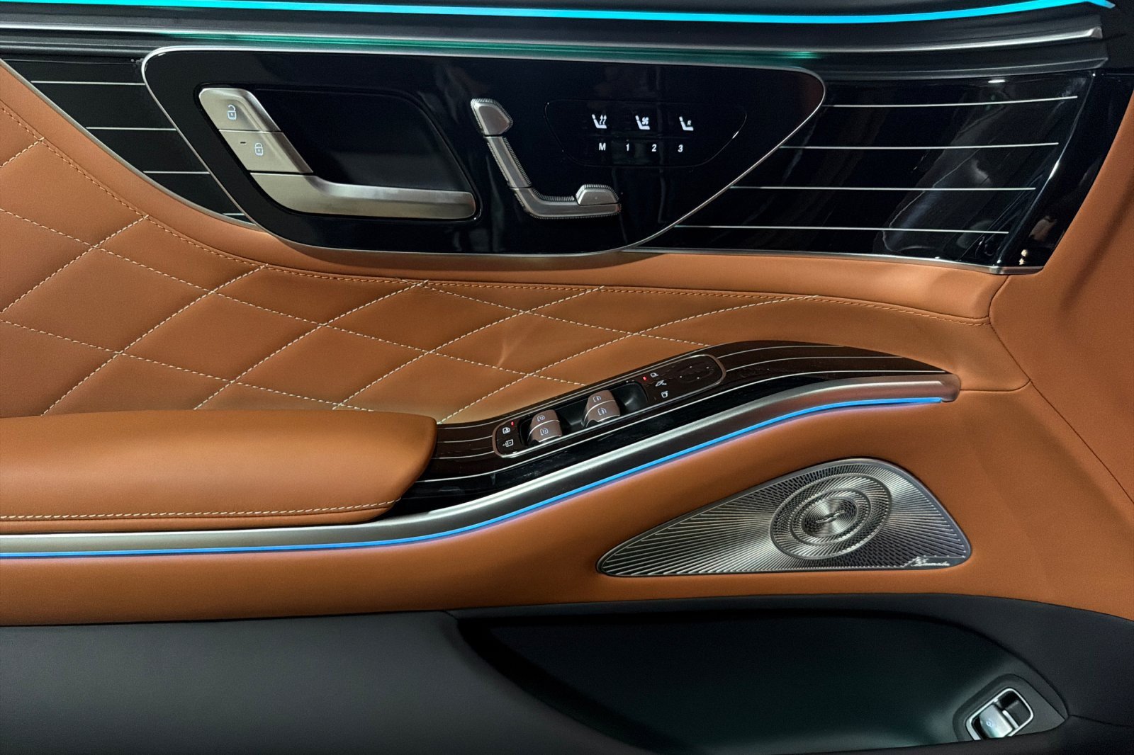 New 2027 Mercedes-Benz S 580 4MATIC Sedan image 10