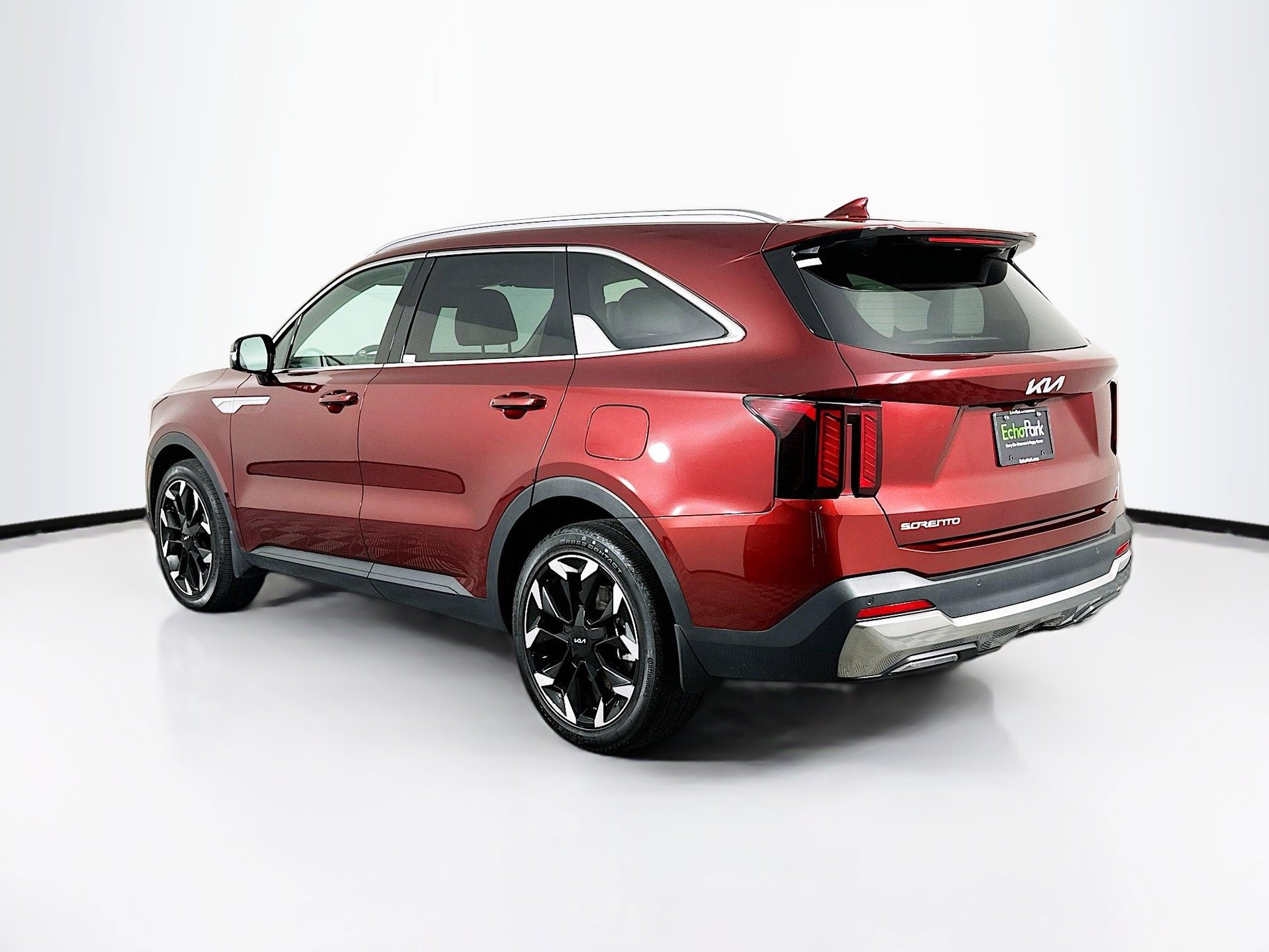 Used 2025 Kia Sorento EX w/ Panoramic Sunroof Package image 5