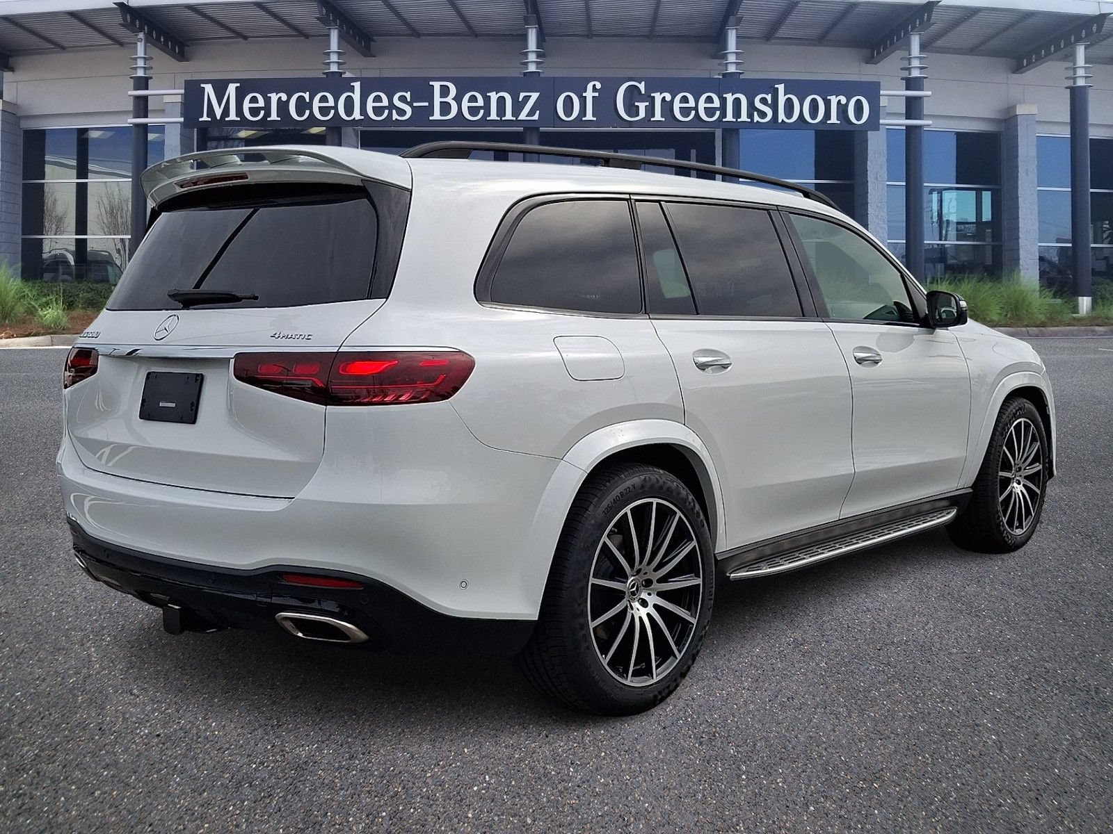 Certified 2024 Mercedes-Benz GLS 580 4MATIC image 6