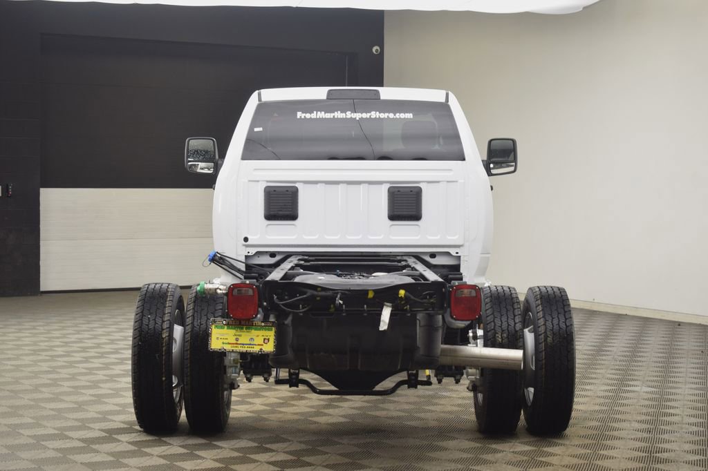 New 2024 RAM 5500 Tradesman image 11