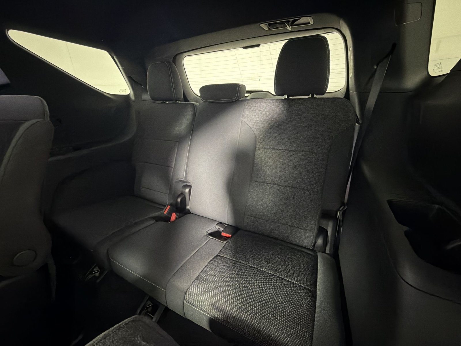 New 2027 Chevrolet Traverse LT FWD image 25