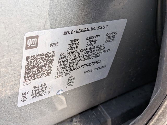 Used 2025 Chevrolet Suburban Z71 image 15