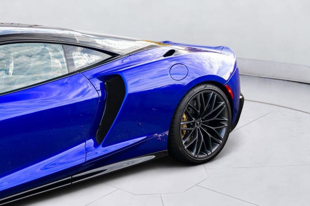 New 2025 McLaren GTS image 32