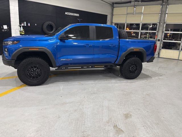 Used 2024 GMC Canyon AT4X w/ AT4X AEV Edition image 5