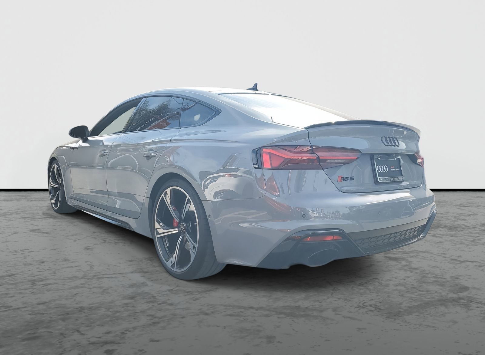 Used 2022 Audi RS 5 Sportback w/ Dynamic Package image 3
