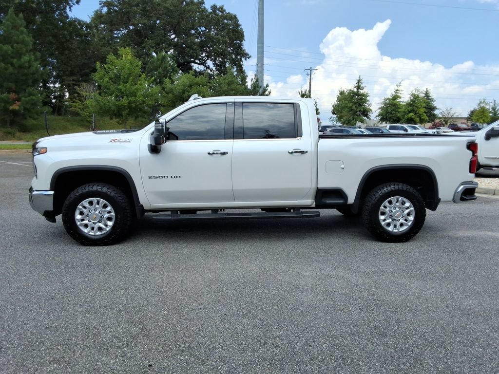 Certified 2024 Chevrolet Silverado 2500 LTZ w/ LTZ Premium Package AWD/4WD image 8