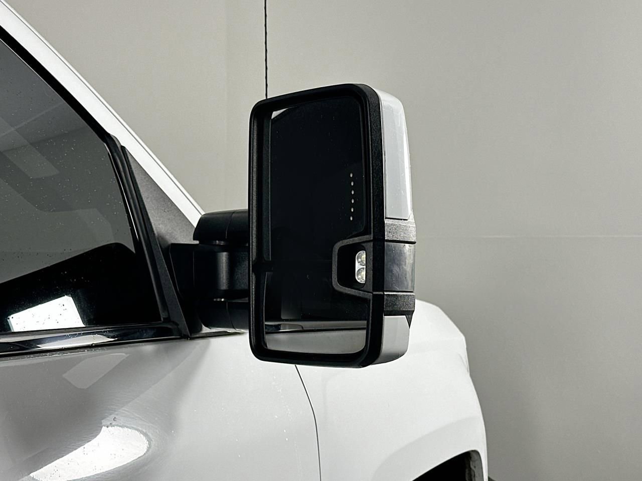 Used 2018 Chevrolet Silverado 2500 LTZ w/ Duramax Plus Package image 43