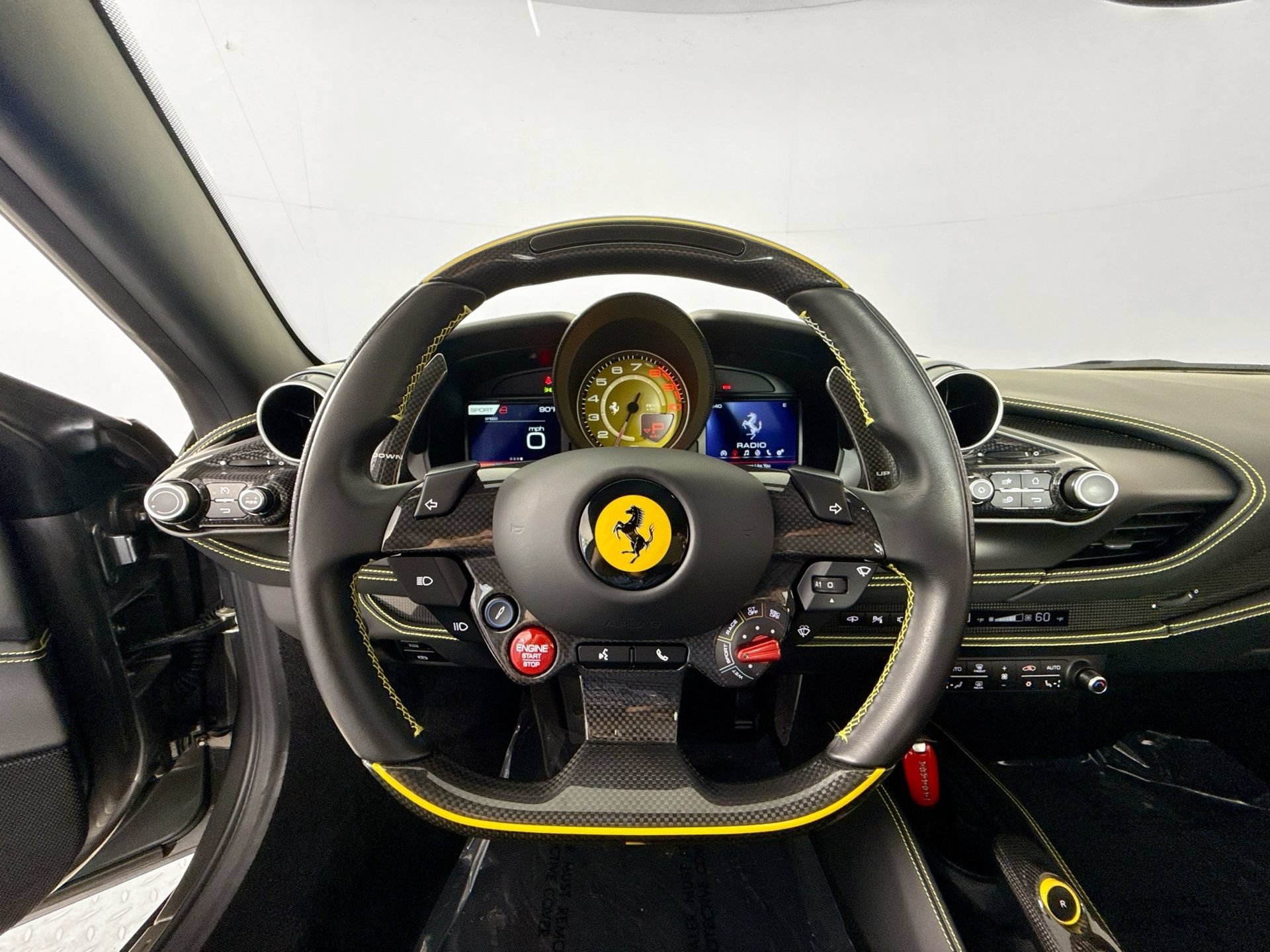 Certified 2021 Ferrari F8 Tributo RWD image 10