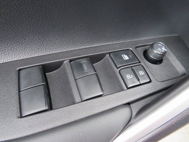 New 2026 Toyota Corolla Cross L image 34