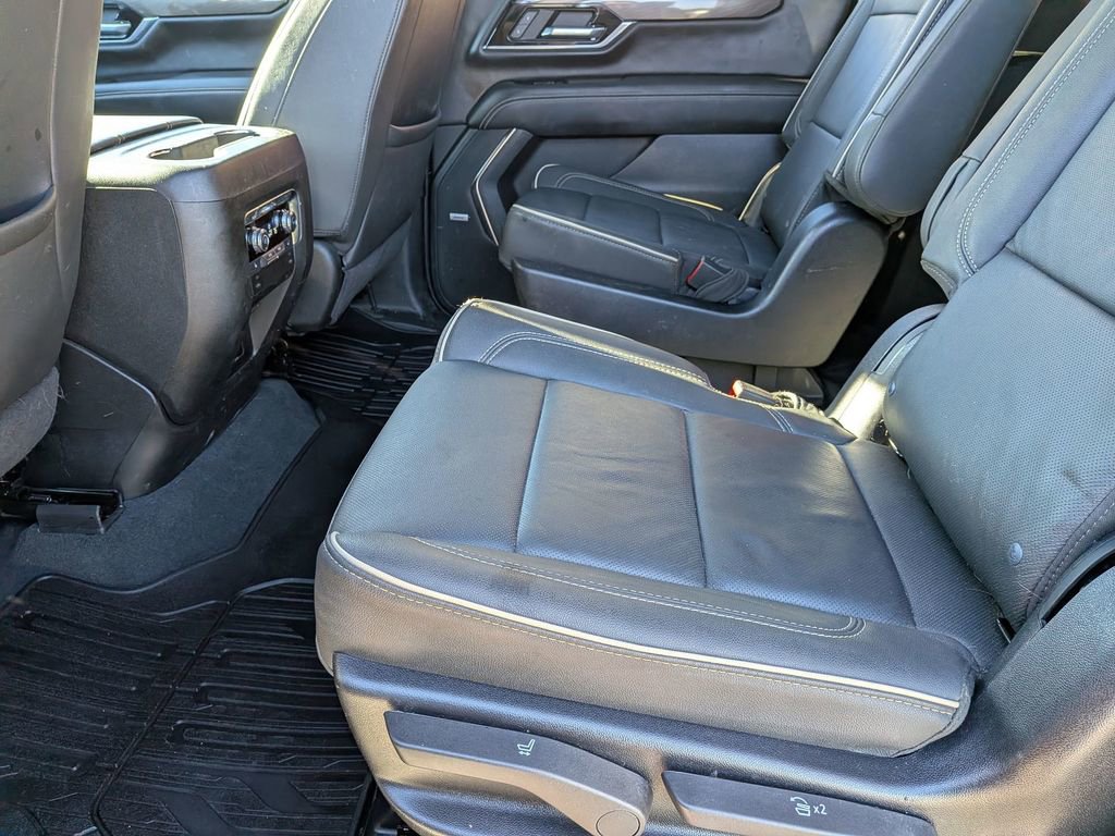 Certified 2025 GMC Yukon XL Elevation image 25
