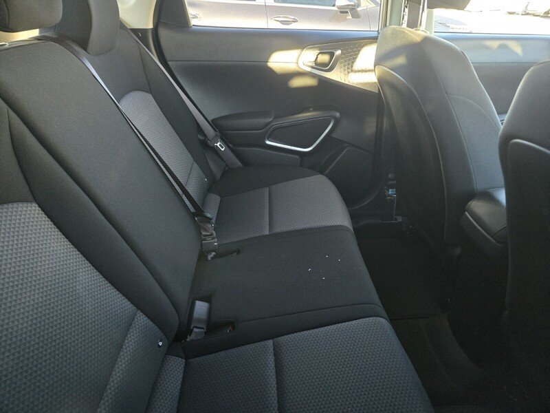 Certified 2025 Kia Soul LX w/ LX Technology Package FWD image 5