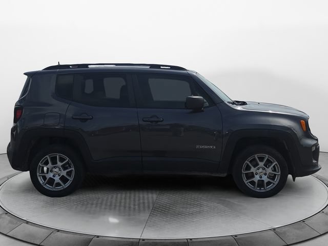 Used 2022 Jeep Renegade Latitude AWD/4WD image 6