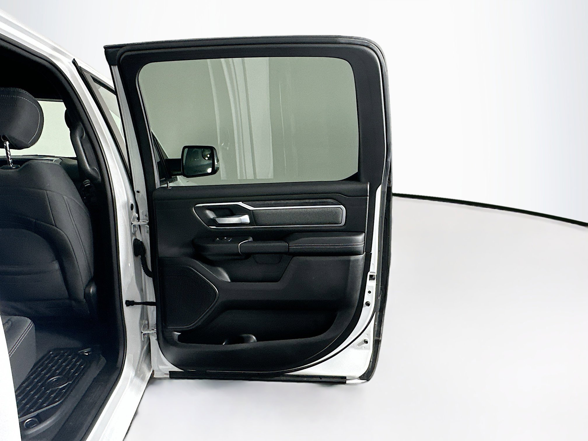 Used 2022 RAM 1500 Big Horn image 30