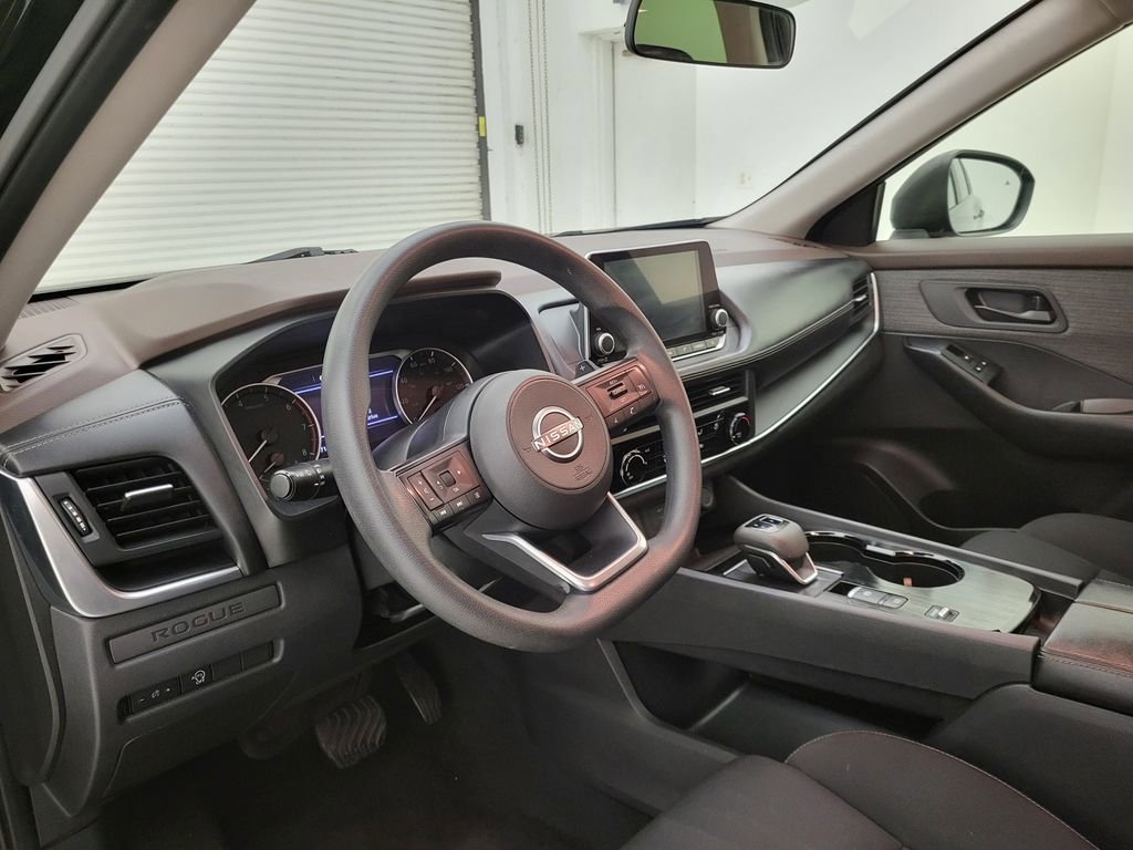 Used 2023 Nissan Rogue S FWD image 22