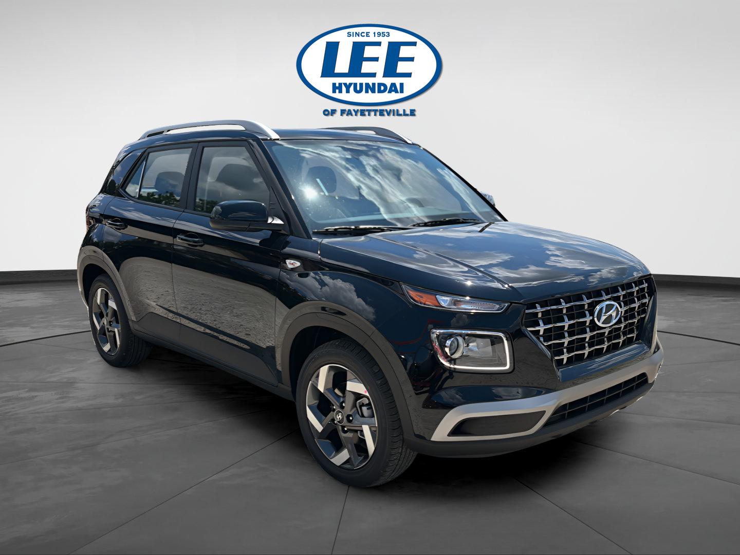 New 2026 Hyundai Venue SEL FWD image 1