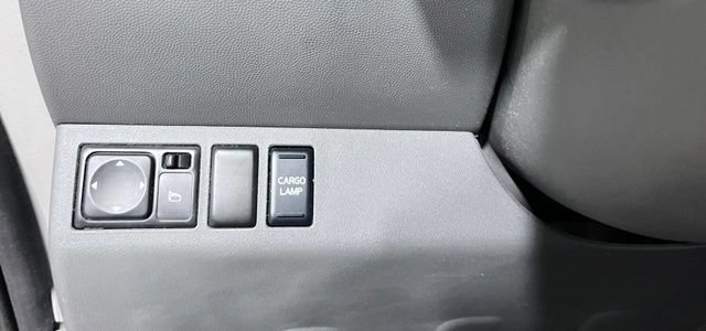 Used 2017 Nissan Frontier SV w/ SV Value Truck Package RWD image 26