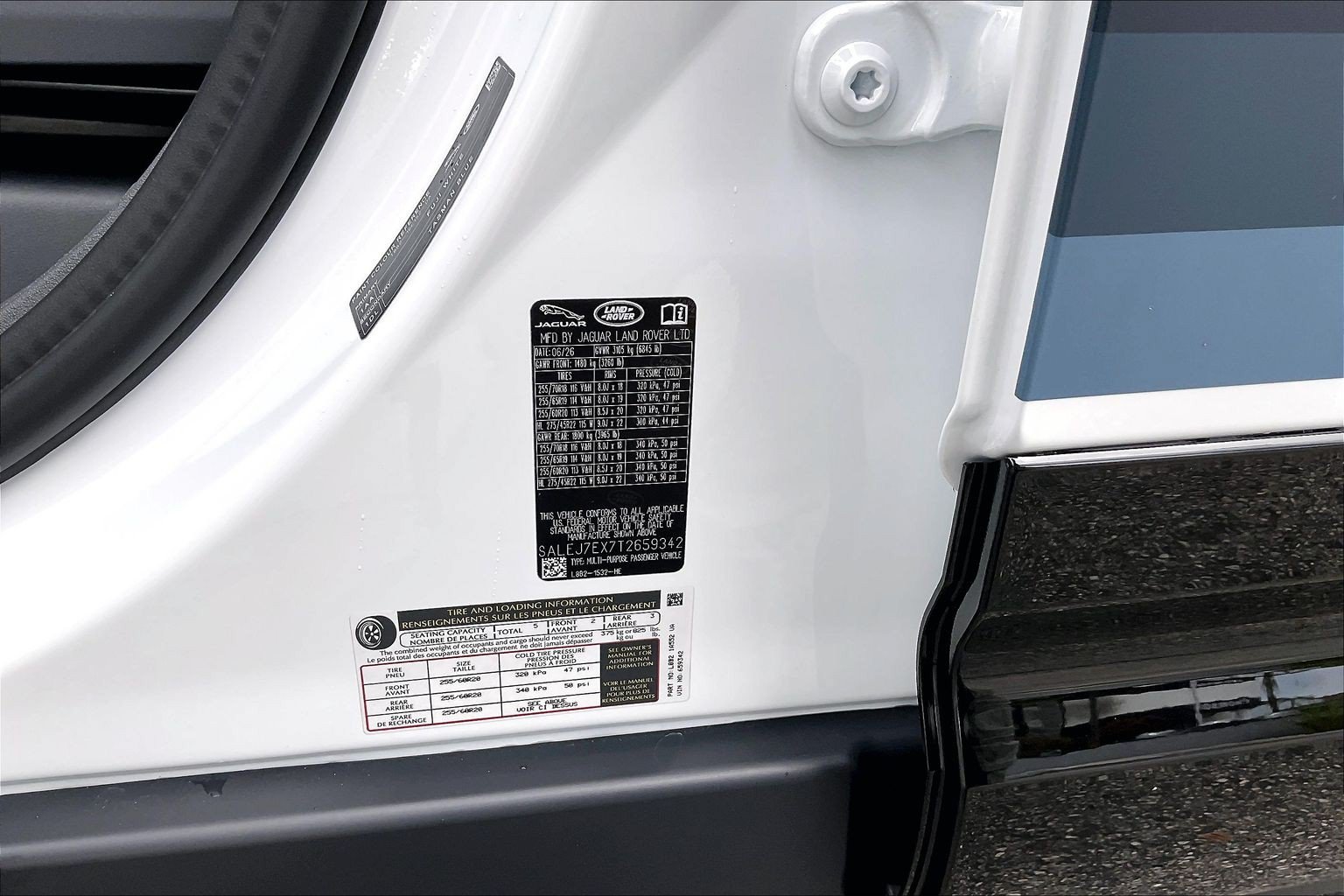 New 2026 Land Rover Defender 110 S AWD/4WD image 15