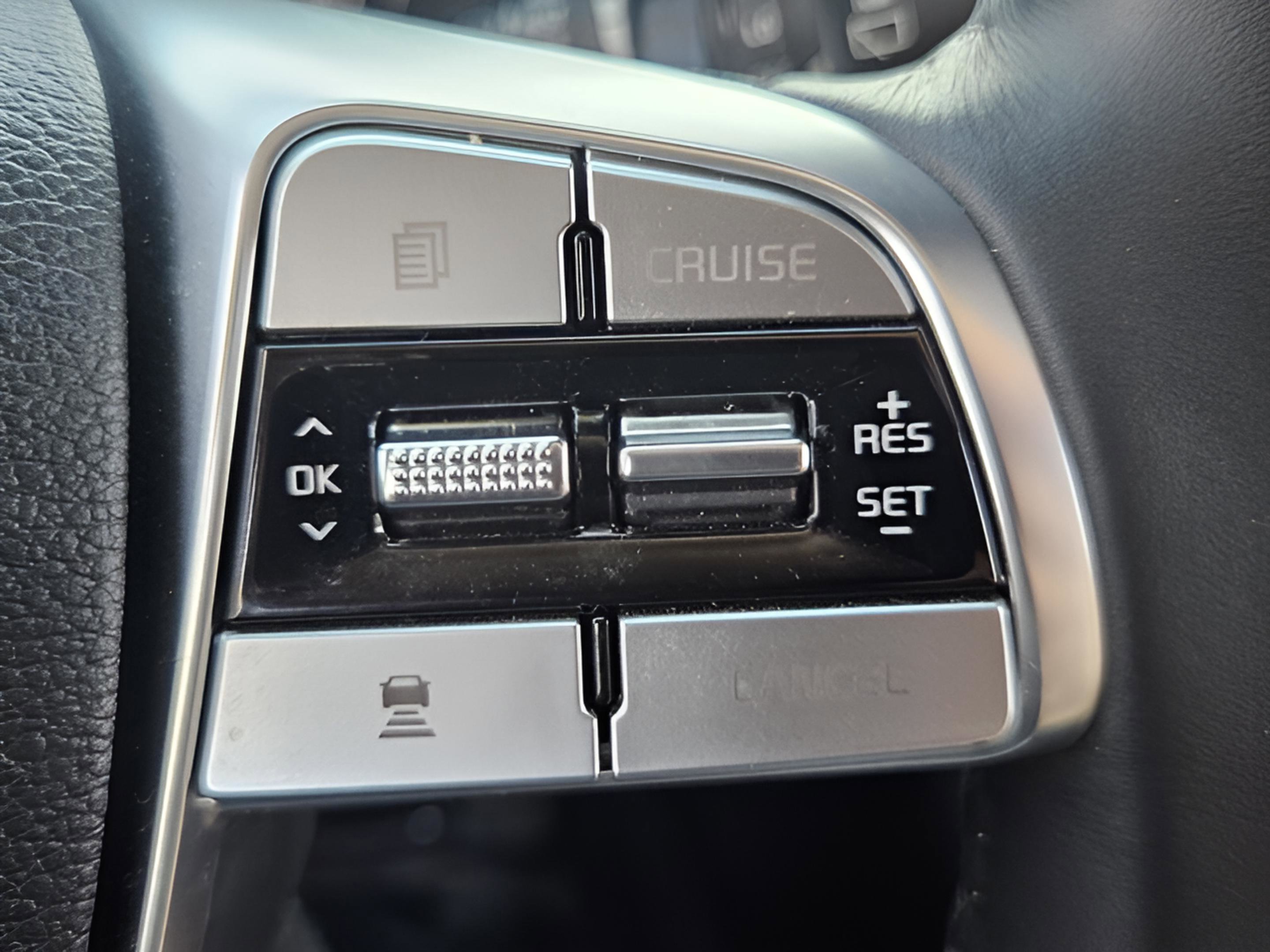 Used 2021 Kia Telluride SX w/ Towing Package image 20