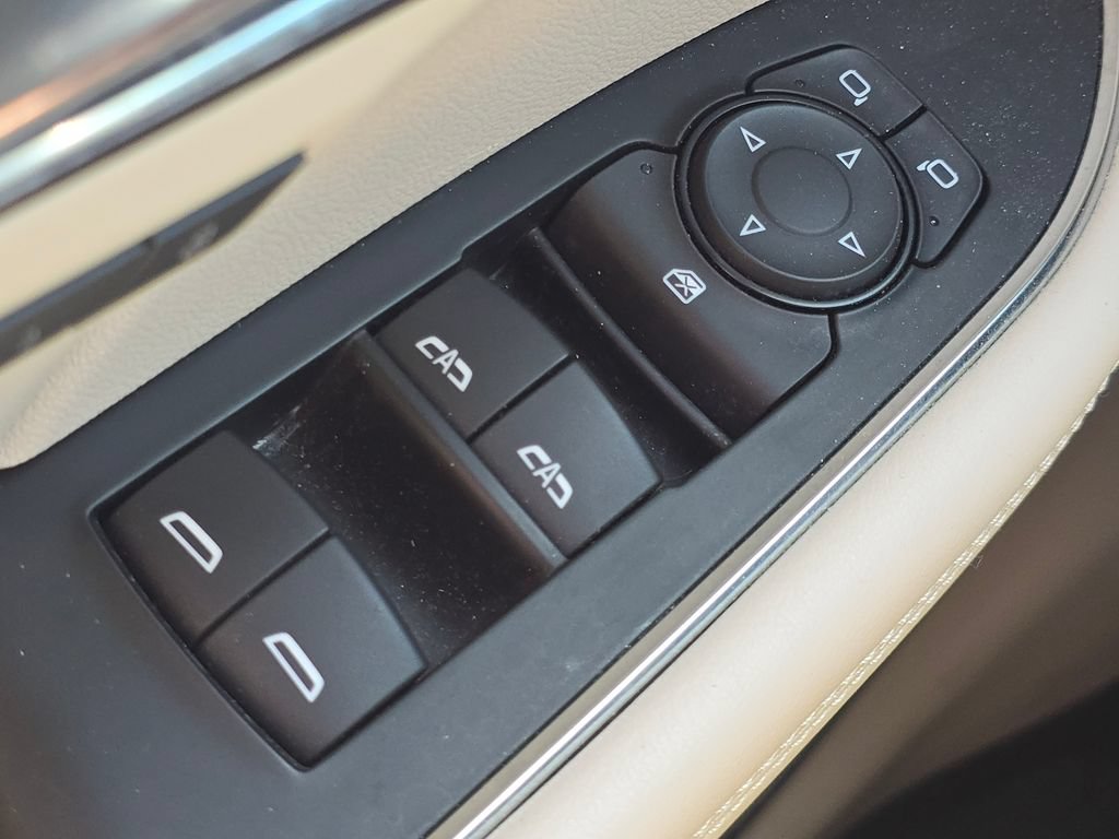 Used 2023 Buick Envision Avenir FWD image 28