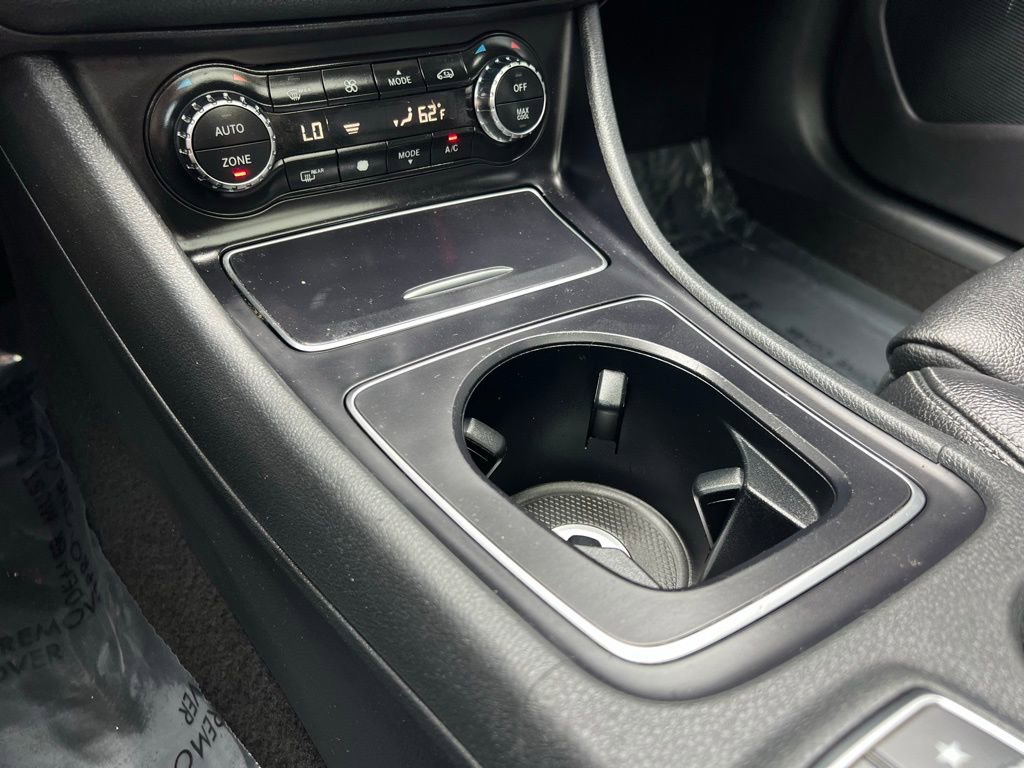 Used 2019 Mercedes-Benz GLA 250 4MATIC image 46