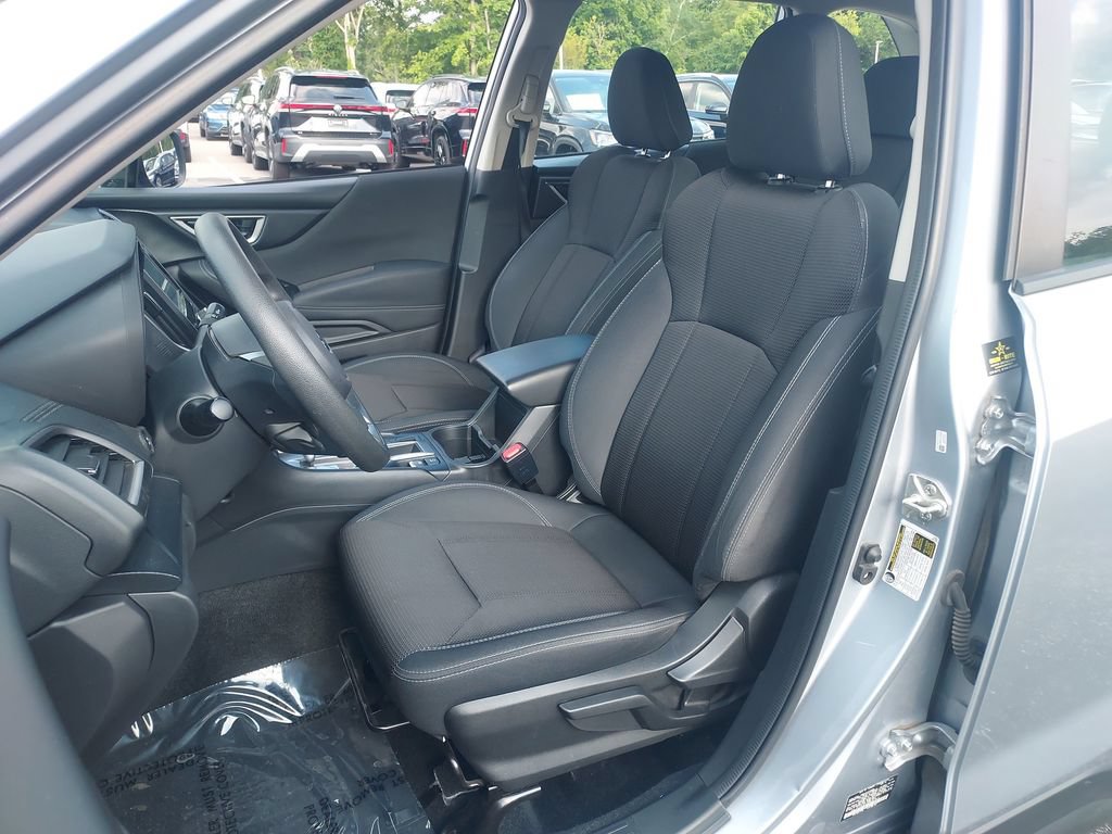 Used 2021 Subaru Forester AWD/4WD image 26
