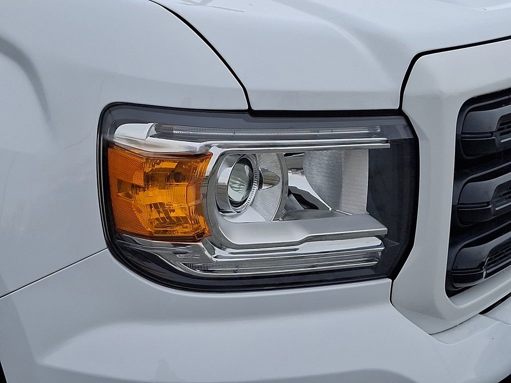Used 2020 GMC Canyon SLE w/ Elevation Edition image 9