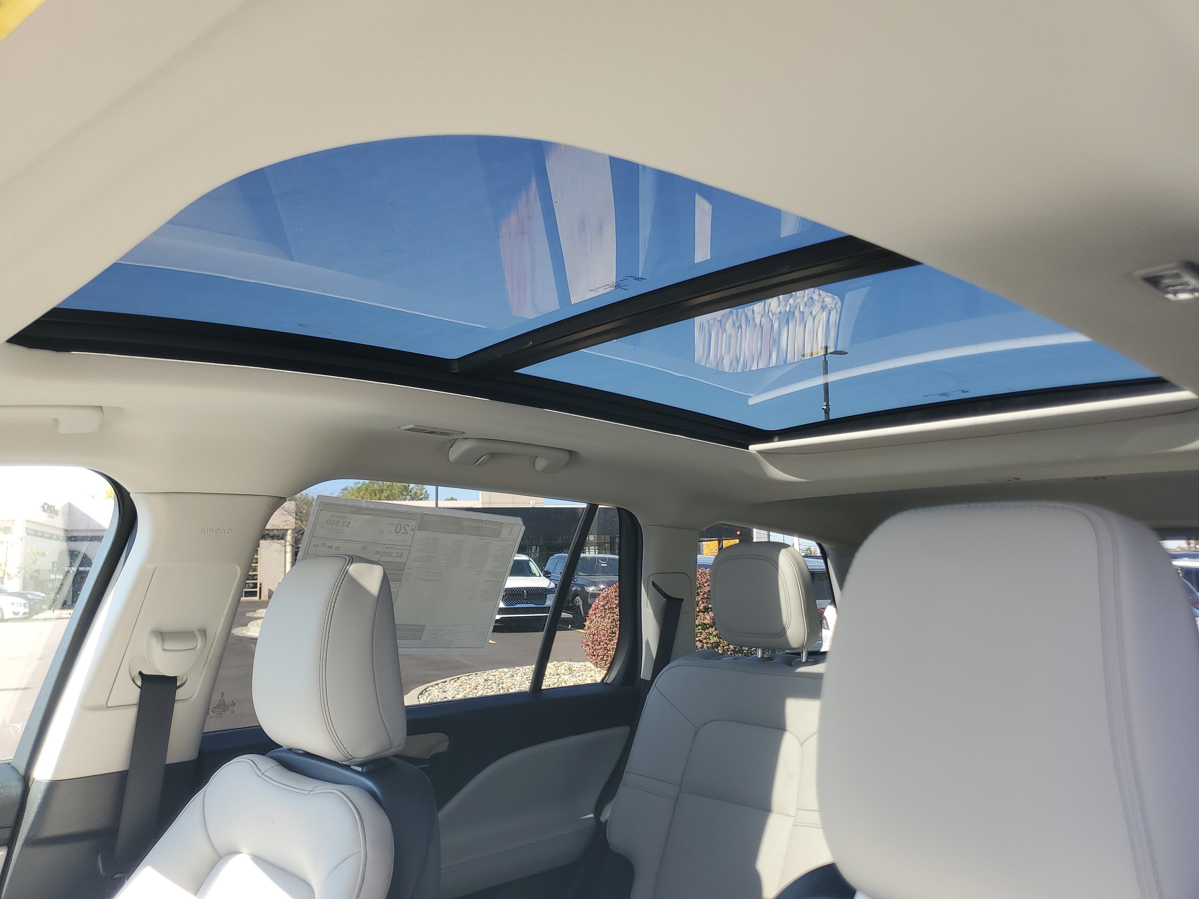 New 2027 Lincoln Aviator AWD image 10