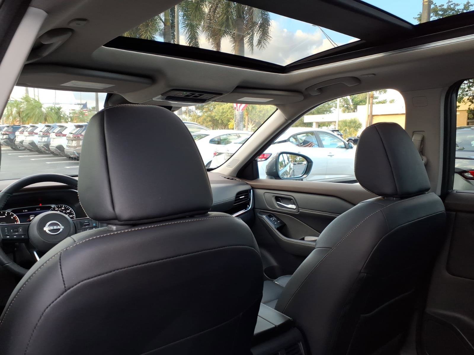 Certified 2023 Nissan Rogue SL w/ SL Premium Package image 20