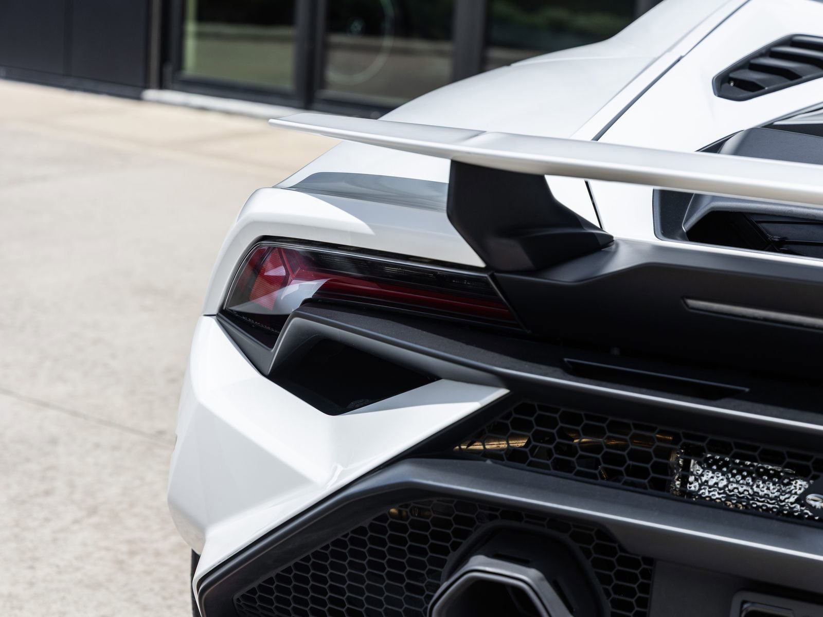 Used 2023 Lamborghini Huracan Tecnica image 13