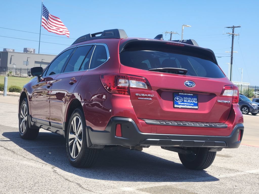 Used 2018 Subaru Outback 2.5i Limited AWD/4WD image 4