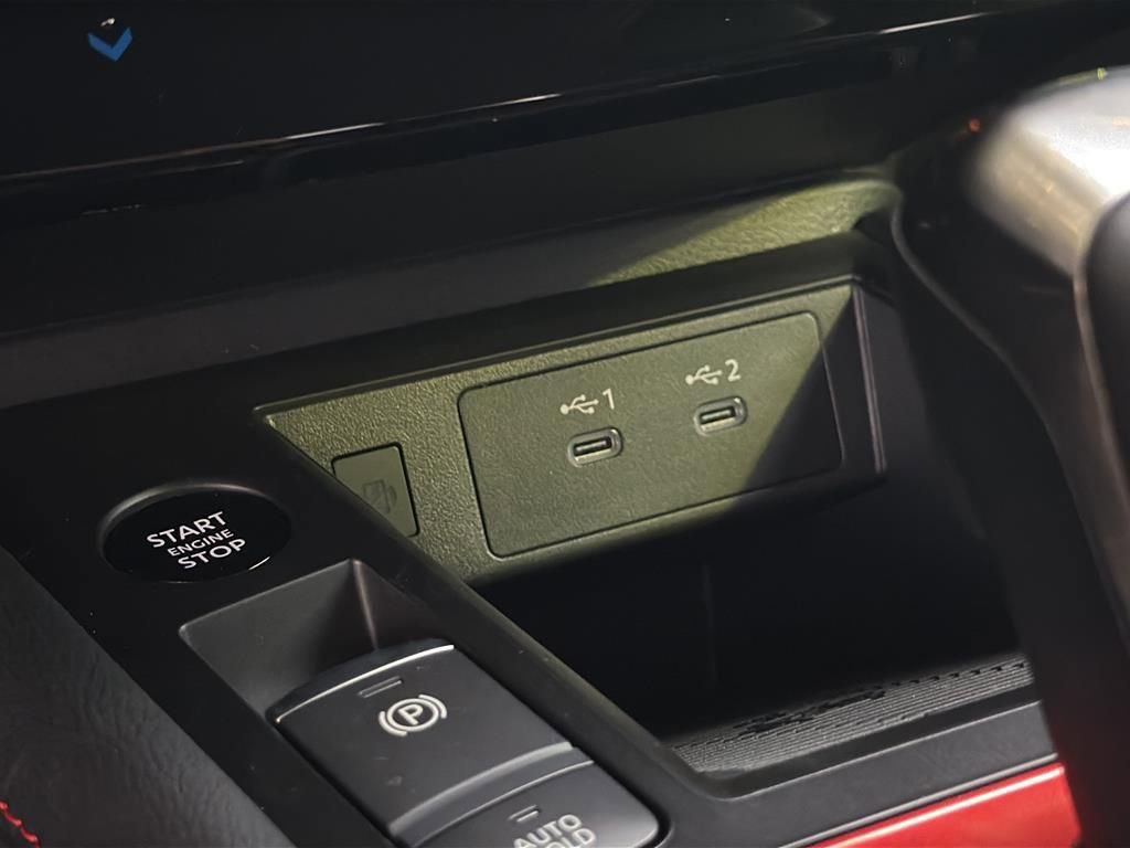 New 2026 Nissan Kicks SR image 28