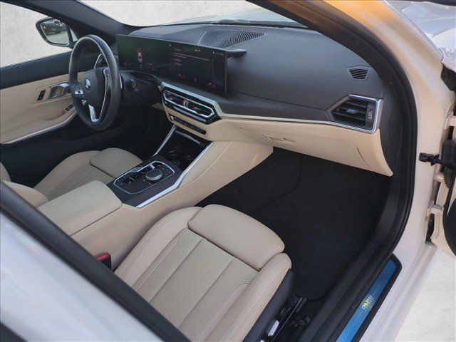 Used 2024 BMW 330i Sedan w/ Convenience Package RWD image 23