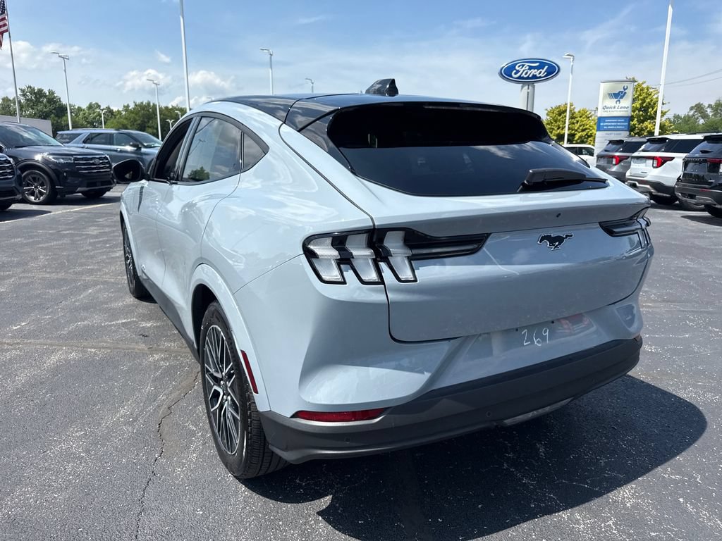 Used 2025 Ford Mustang Mach-E Premium AWD/4WD image 9
