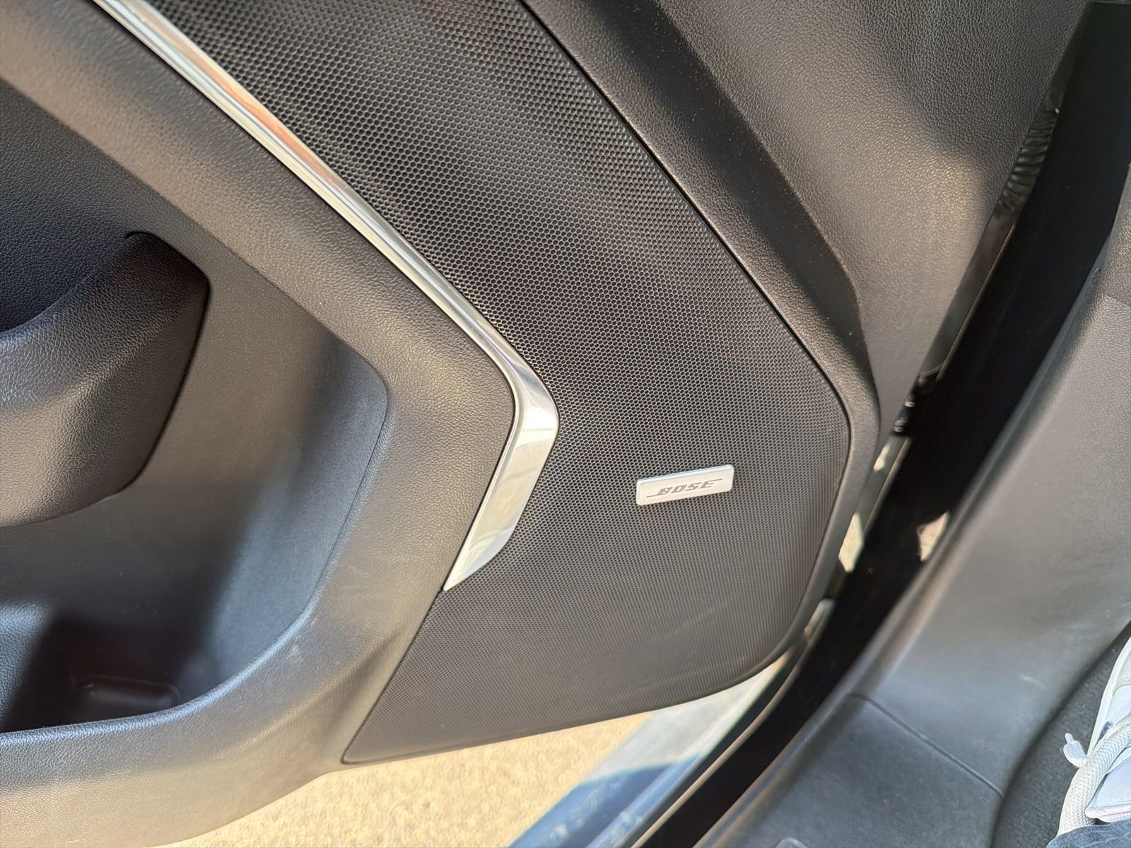 Used 2024 Chevrolet Tahoe LT image 23