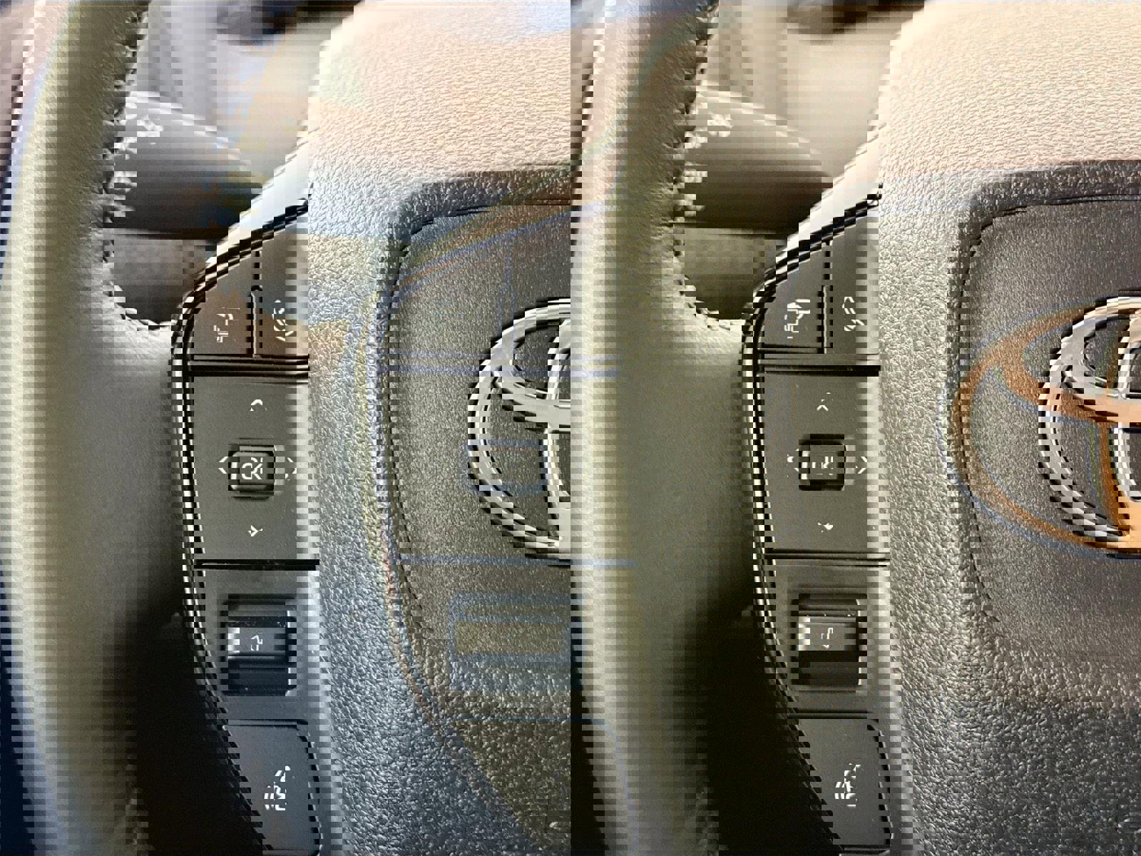 New 2025 Toyota bZ4X AWD image 17