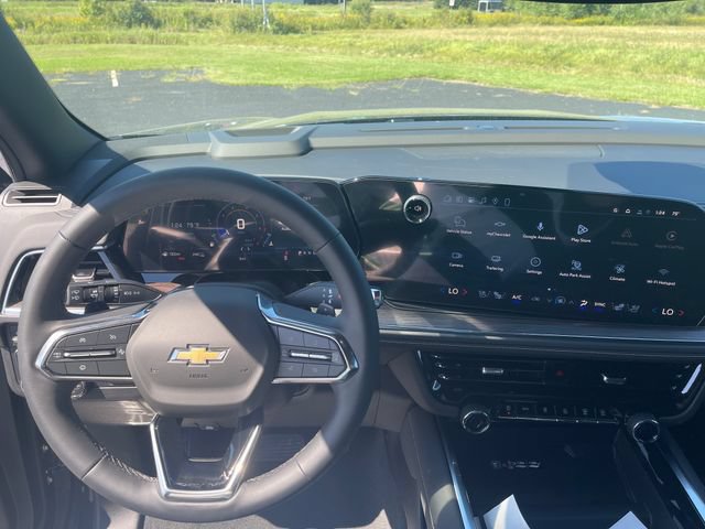 New 2026 Chevrolet Tahoe Premier w/ Sun And Tow Package AWD/4WD image 13
