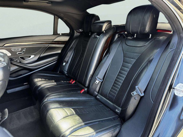 Used 2019 Mercedes-Benz S 560 4MATIC Sedan image 34