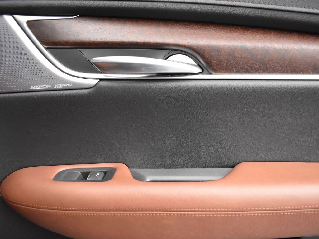 Certified 2024 Cadillac XT5 Premium Luxury w/ LPO, Floor Liner Package image 30