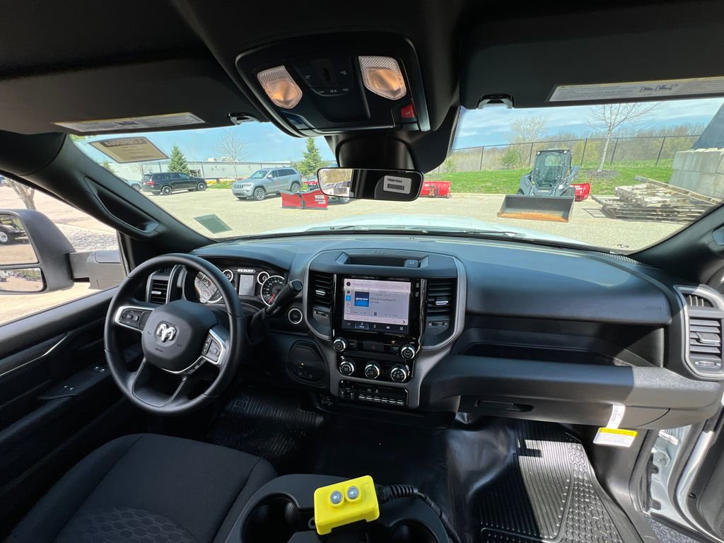 New 2026 RAM 3500 Tradesman AWD/4WD image 19