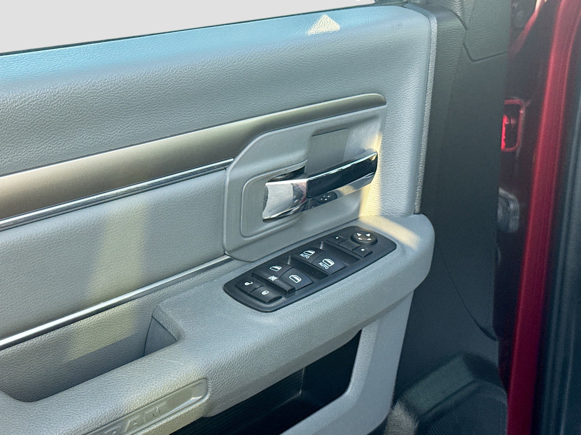 Used 2020 RAM 1500 Classic Warlock w/ Electronics Group image 18