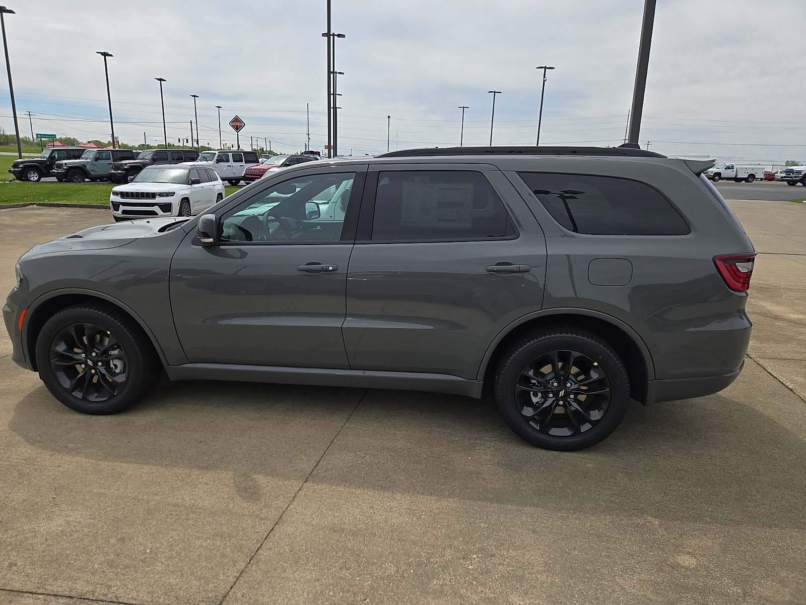 New 2026 Dodge Durango GT AWD/4WD image 2