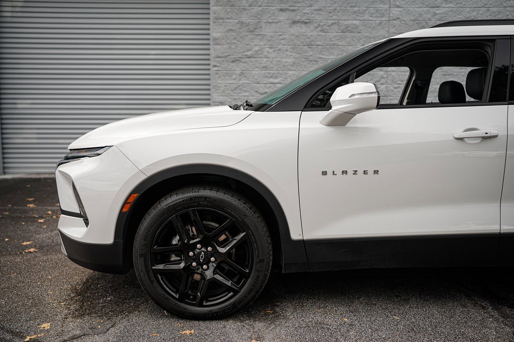 Used 2023 Chevrolet Blazer LT image 10