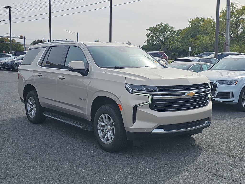 Used 2024 Chevrolet Tahoe LT w/ Luxury Package