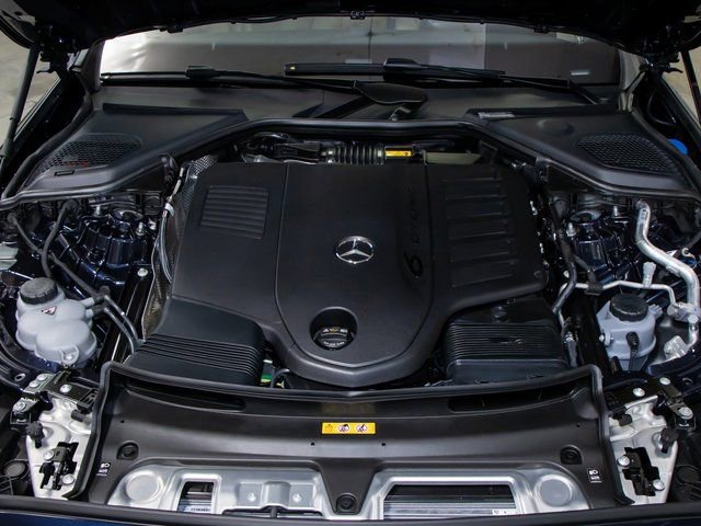 Used 2026 Mercedes-Benz E 450 4MATIC Sedan image 5