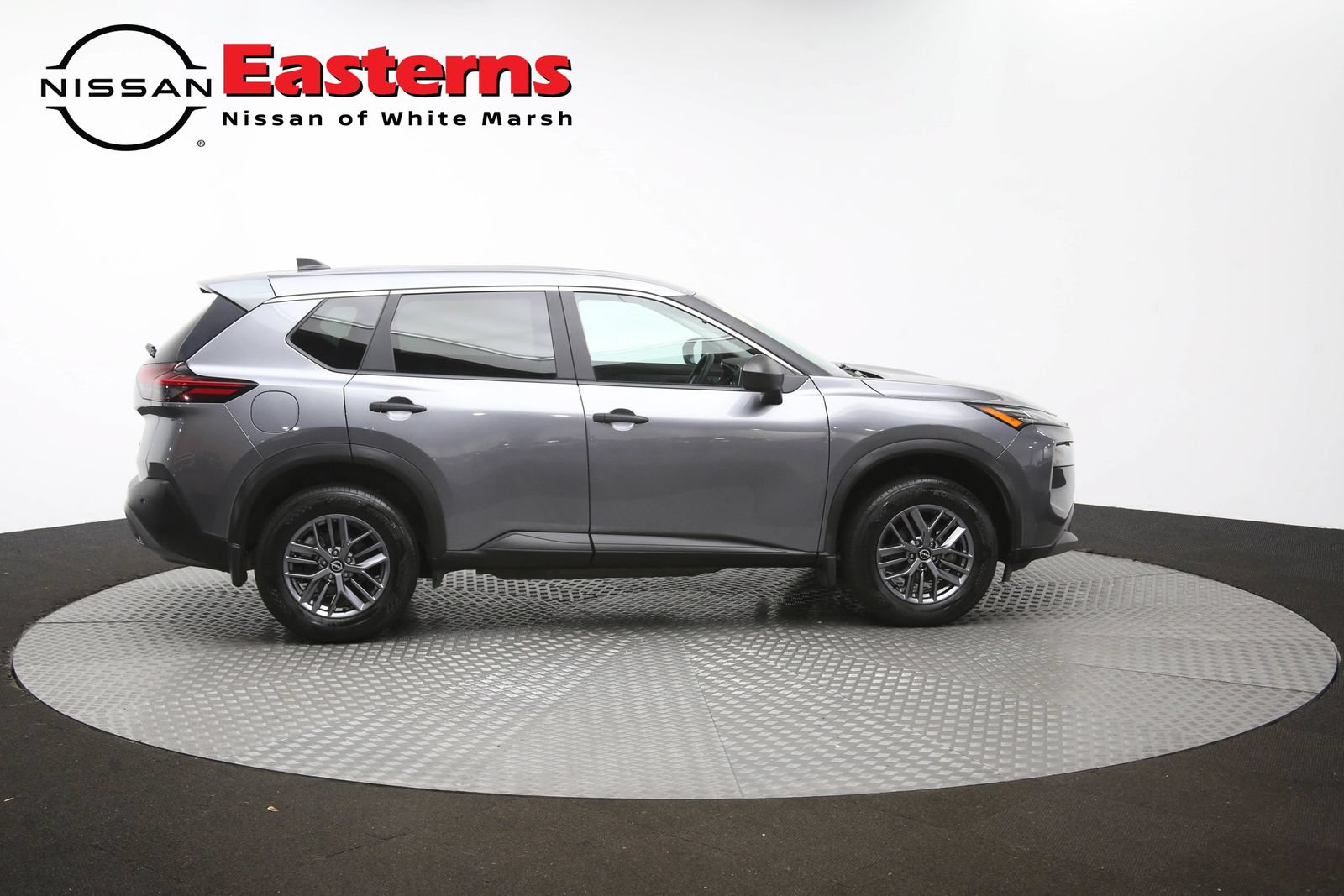 Used 2023 Nissan Rogue S AWD/4WD image 46