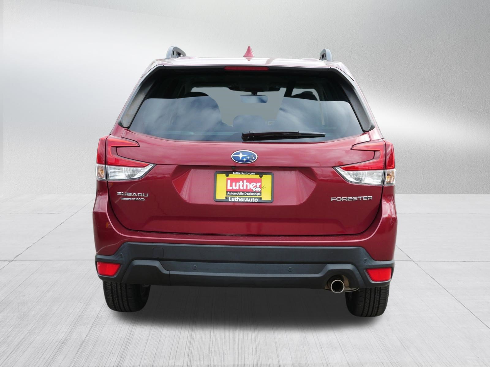 Certified 2023 Subaru Forester Limited AWD/4WD image 6