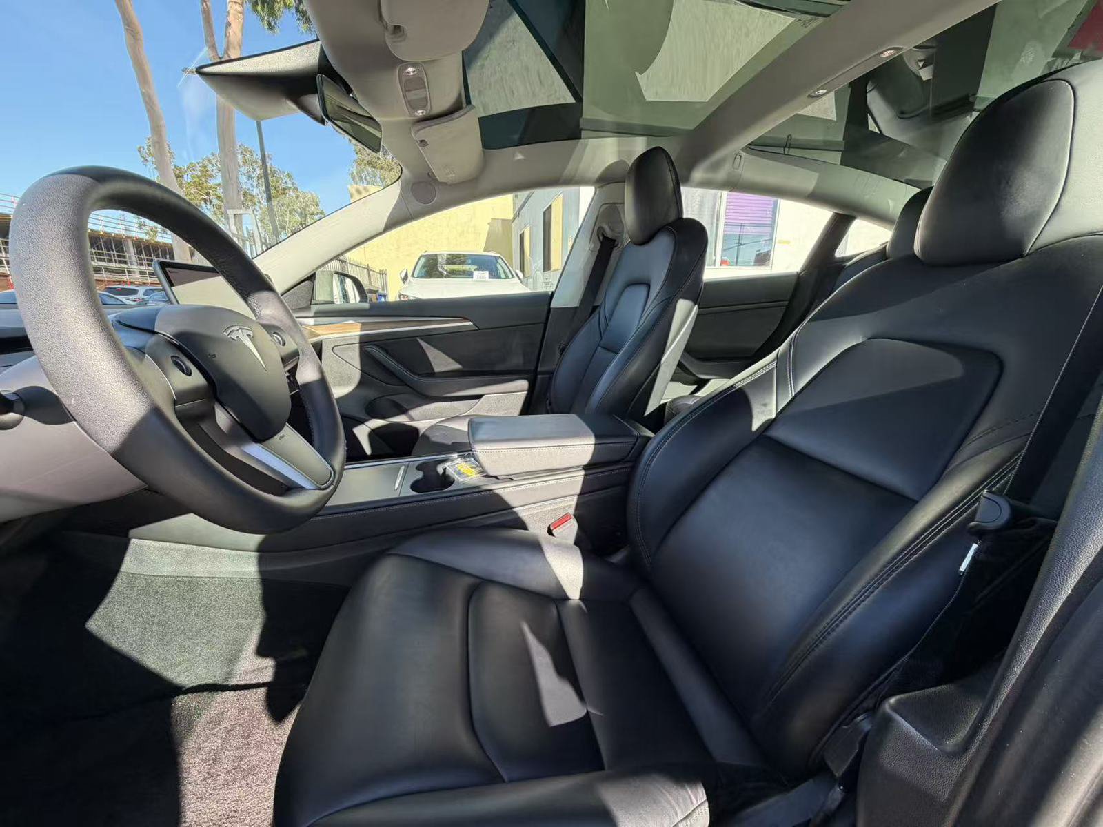 Used 2023 Tesla Model 3 Standard Range RWD image 7