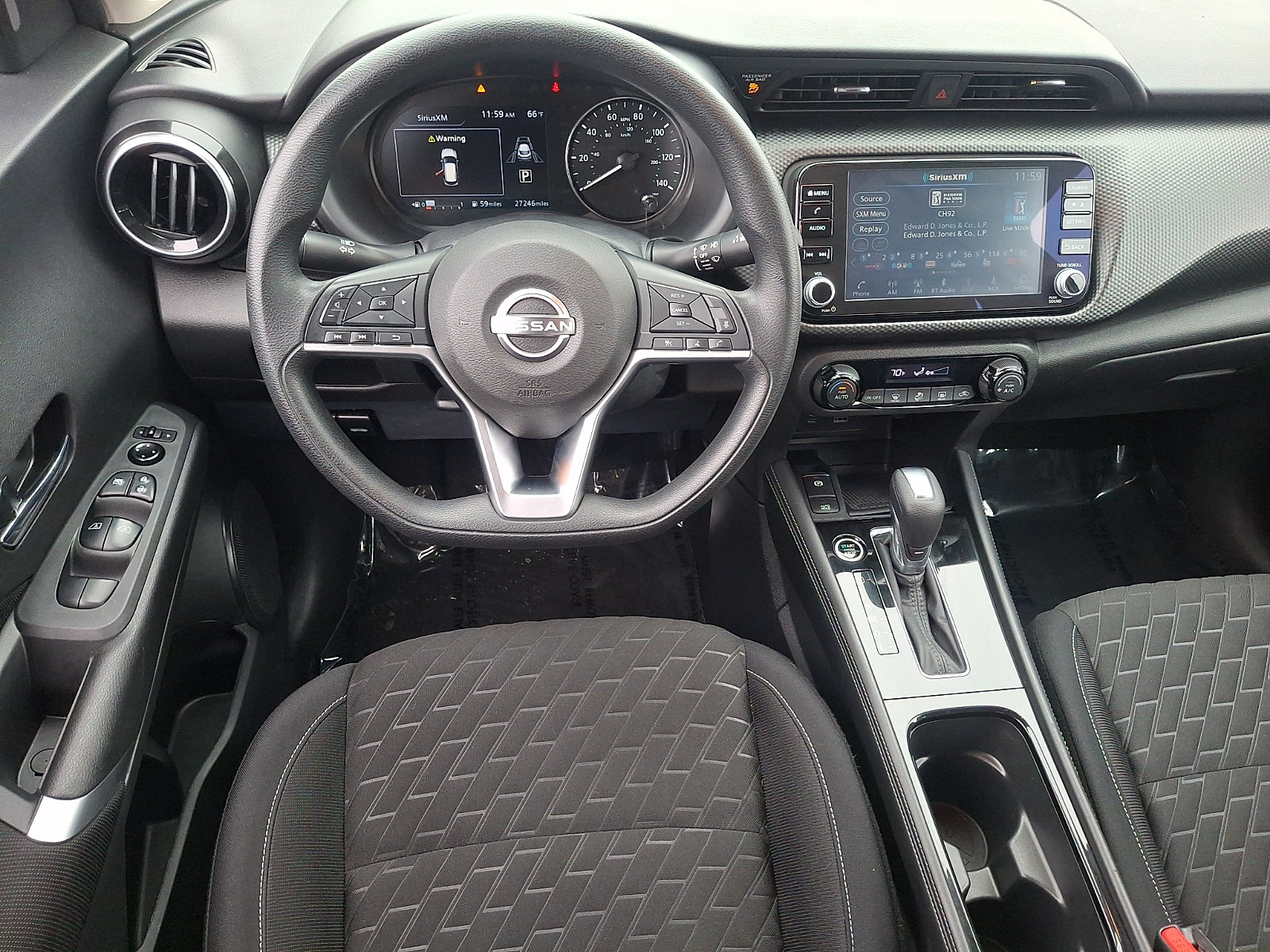 Used 2022 Nissan Kicks SV FWD image 11